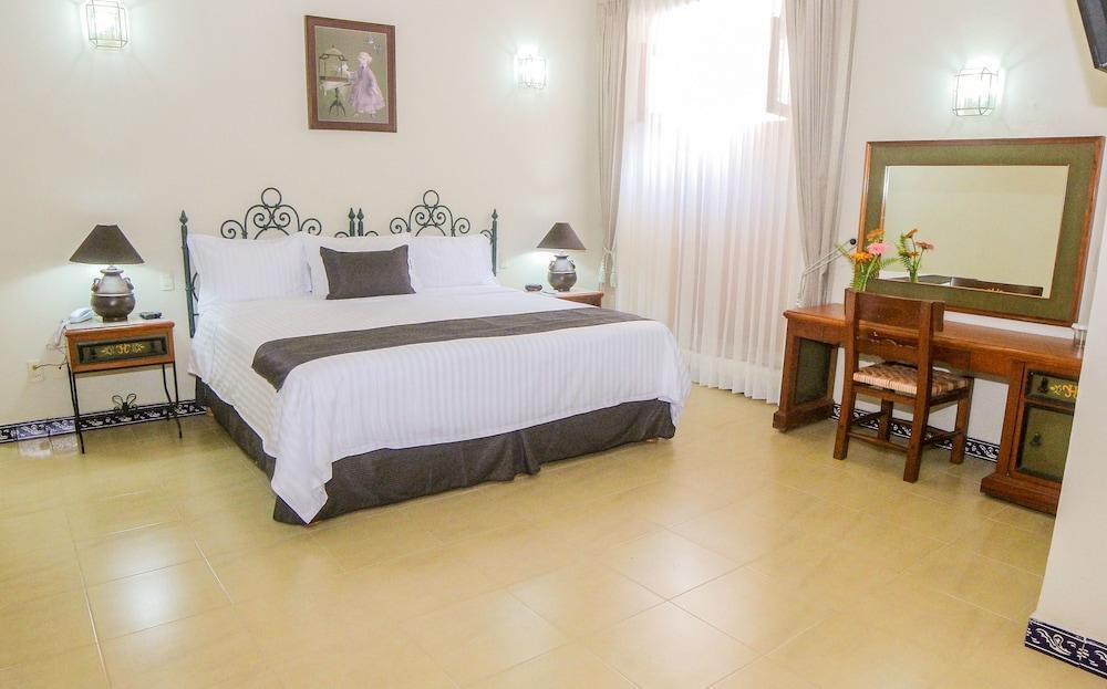 Hotel Concierge Plaza Colima Esterno foto