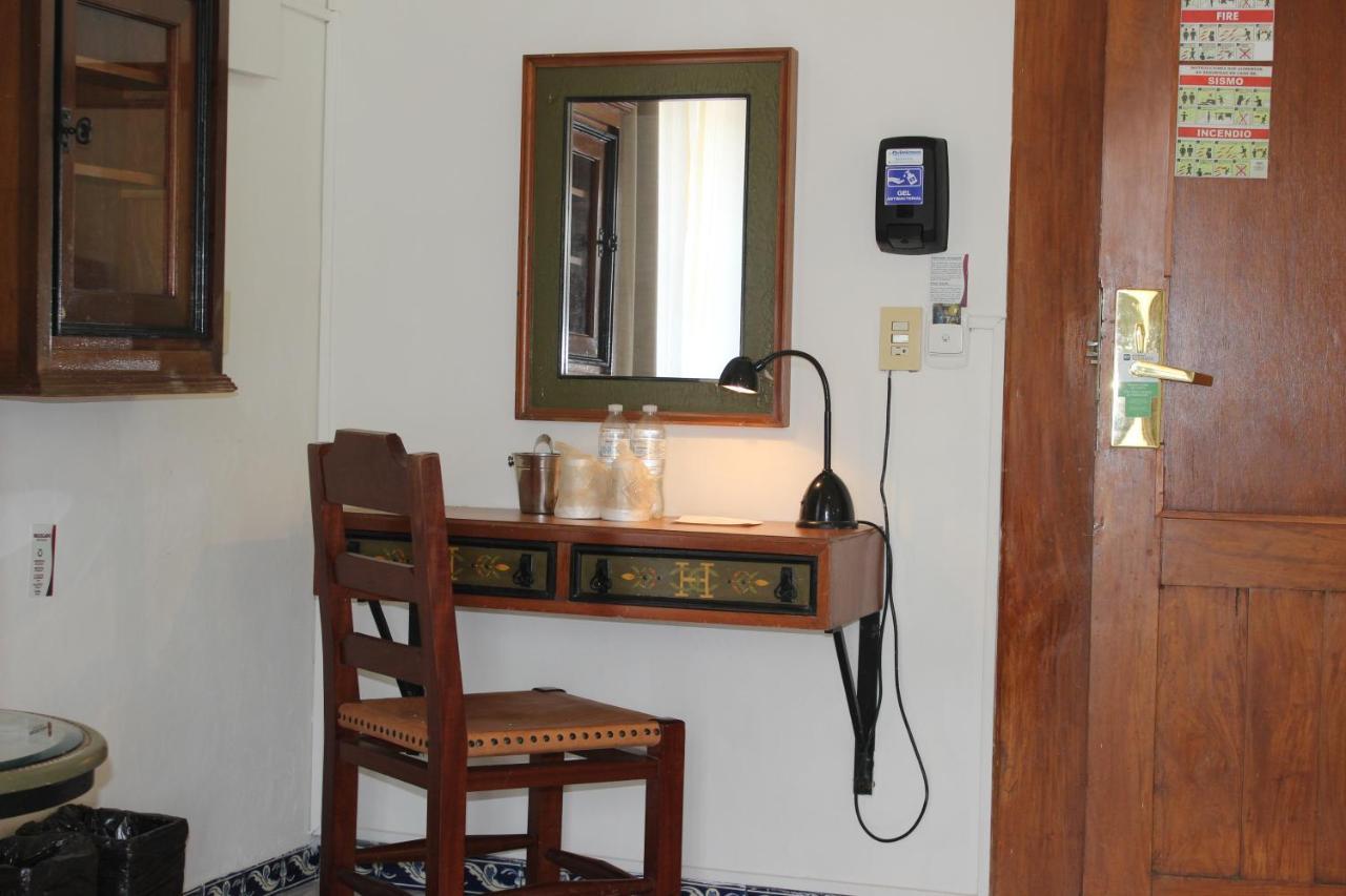 Hotel Concierge Plaza Colima Esterno foto