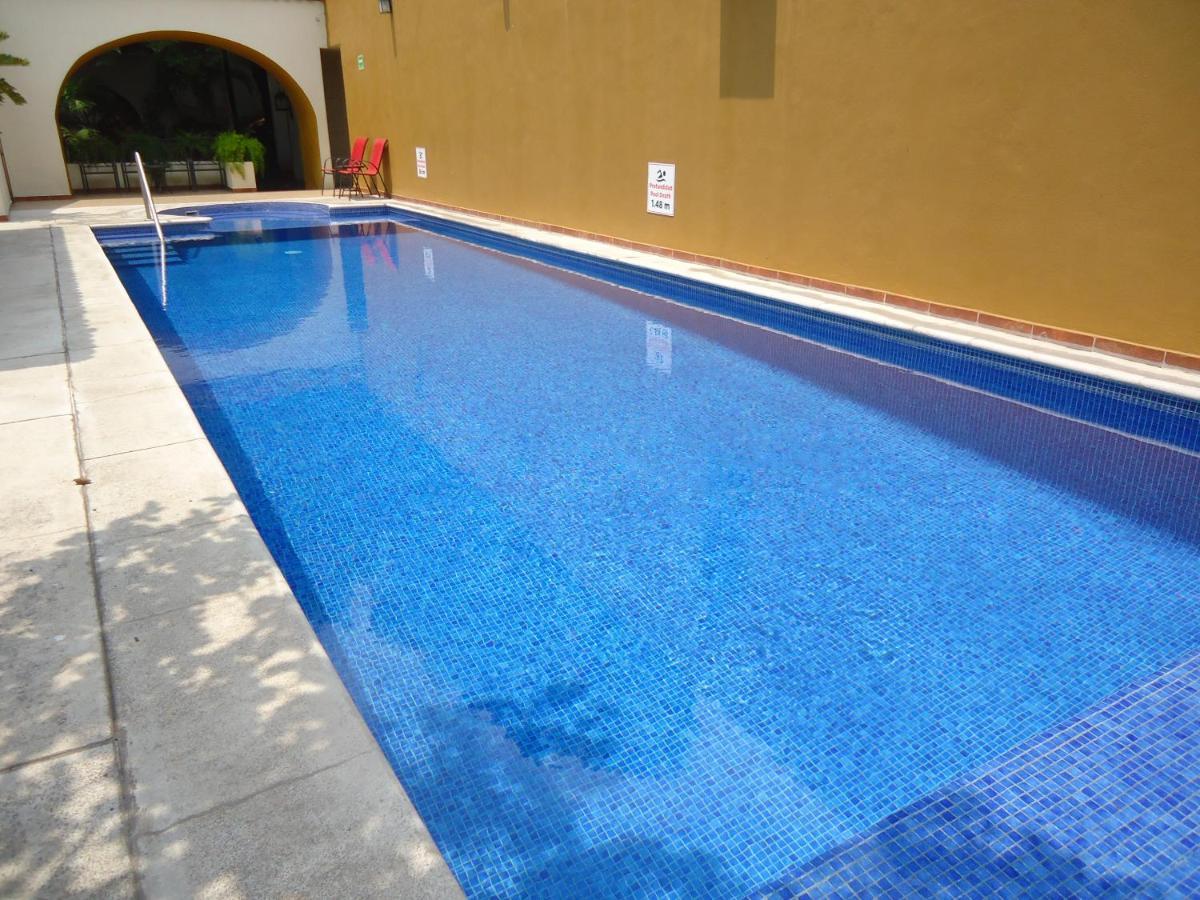 Hotel Concierge Plaza Colima Esterno foto