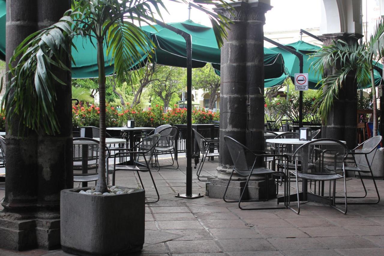 Hotel Concierge Plaza Colima Esterno foto