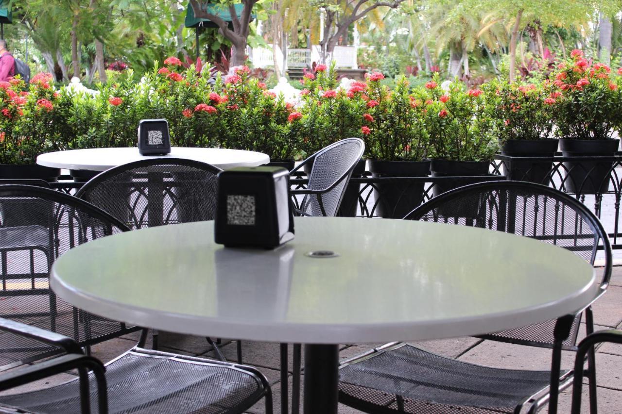 Hotel Concierge Plaza Colima Esterno foto