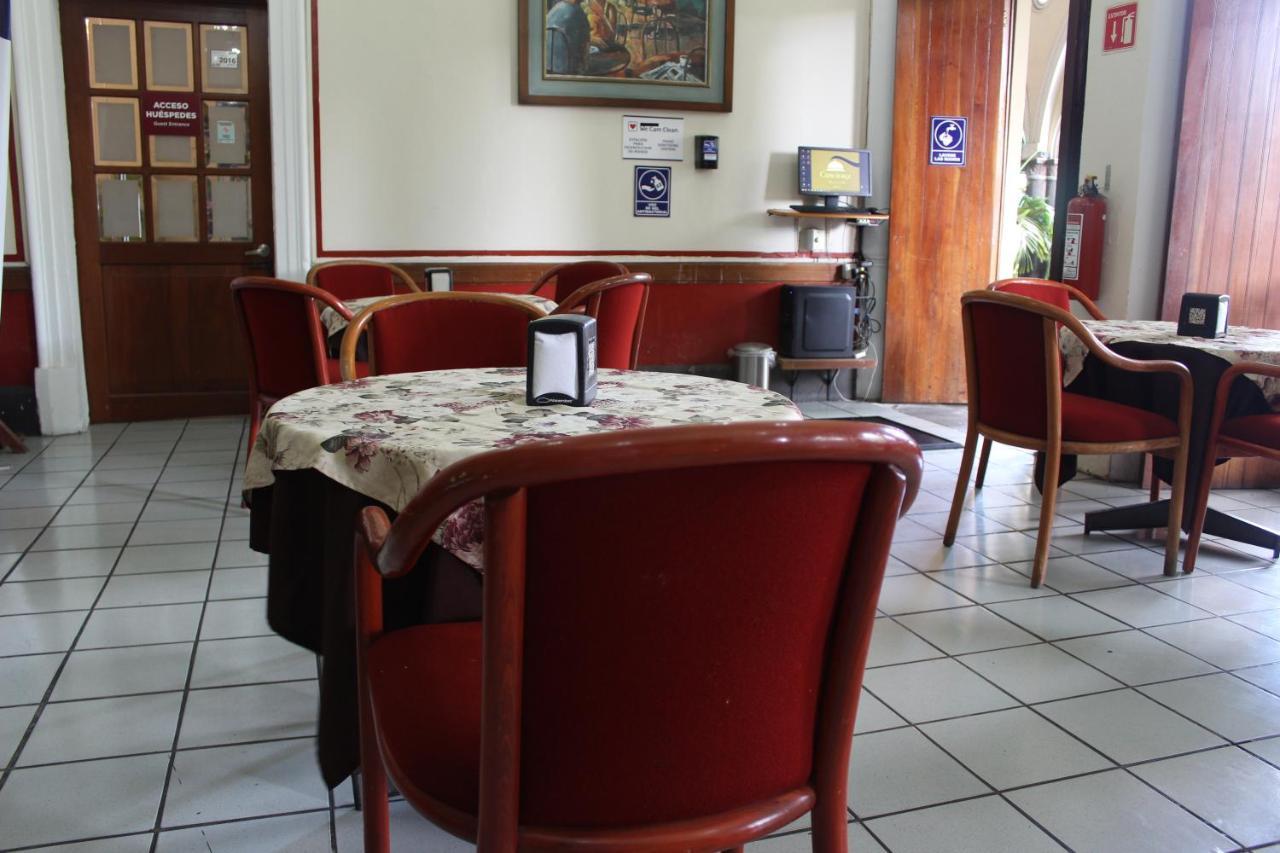 Hotel Concierge Plaza Colima Esterno foto